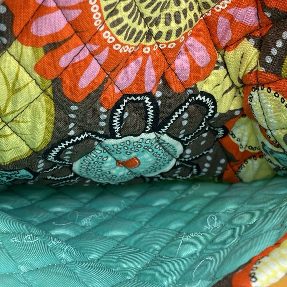 Vera Bradley Large Duffle Bag Weekender Overnight Travel Bag in Flower Shower - Picture 9 of 14